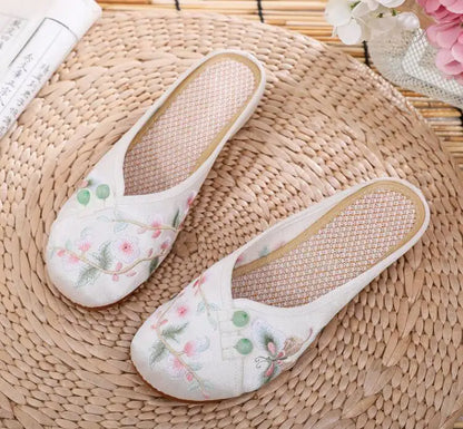 Ethnic Embroidered Satin Slippers for Women Summer Vintage Slides Ladies Dress Shoes Female Closed Toe Backless Sandals