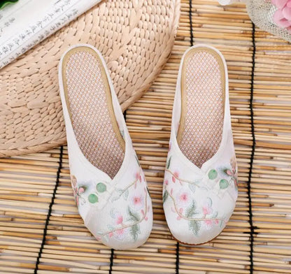 Ethnic Embroidered Satin Slippers for Women Summer Vintage Slides Ladies Dress Shoes Female Closed Toe Backless Sandals