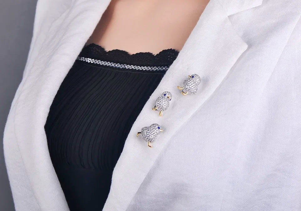 Amazing Price Little Blue Eyes Chick Shape Brooches Copper Zircon Brooch For Women Girls Collar Suit Pin Dress Sca