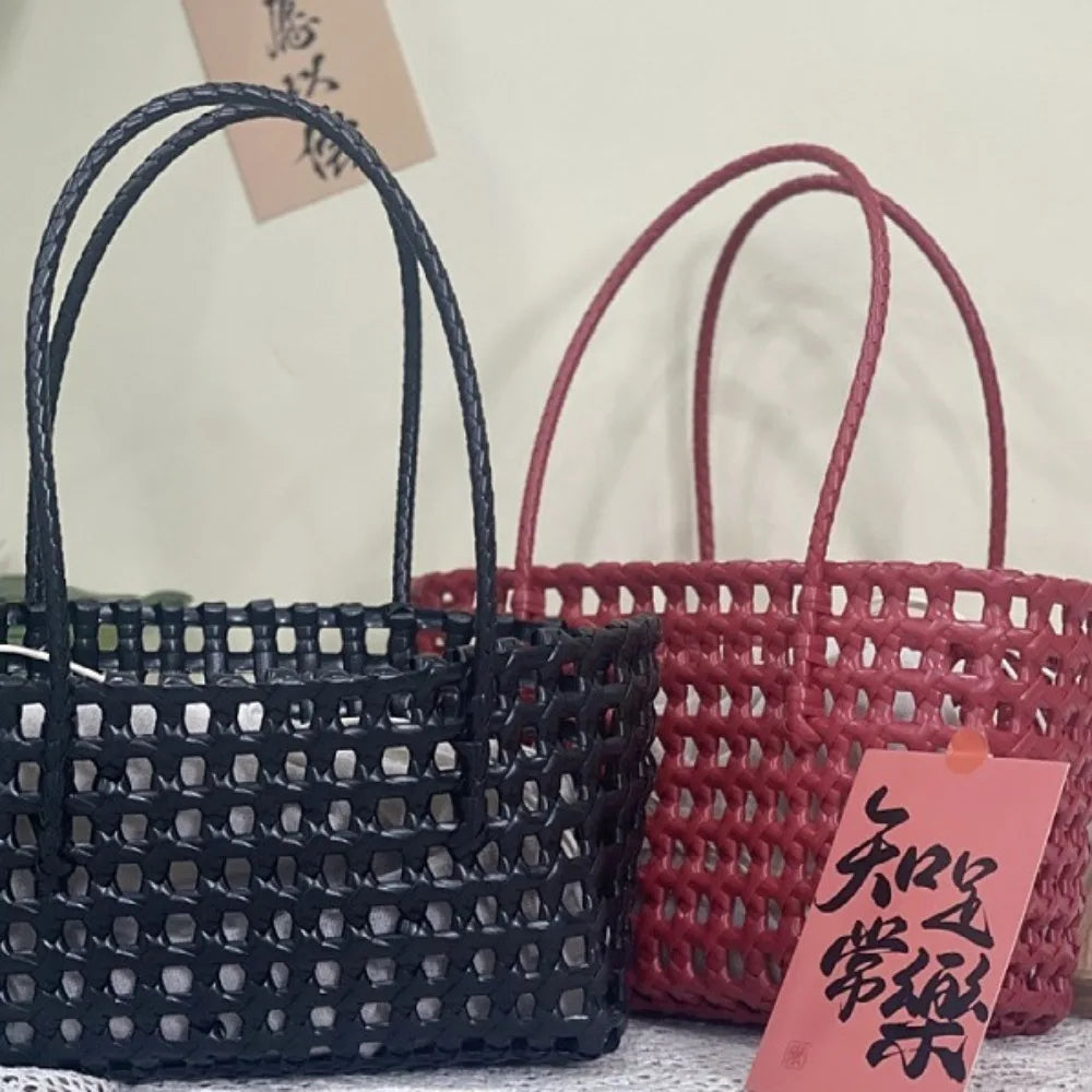 Plastic Hollow Weave Bag Countryside Style Large Capacity Beach Tote Bag Bohemian Style Bucket Bag Woman PVC Handbag Girls