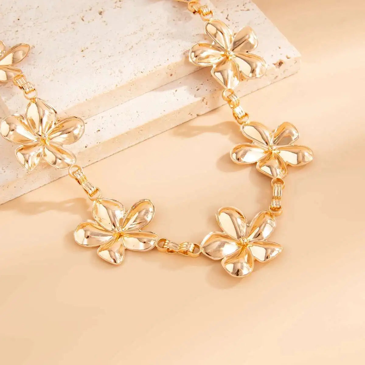 IngeSight.Z Exquisite Metal Large Flower Bikini Belly Waist Chain Women Fashion Summer Sexy Beach Party Belt Dress Body Jewelry