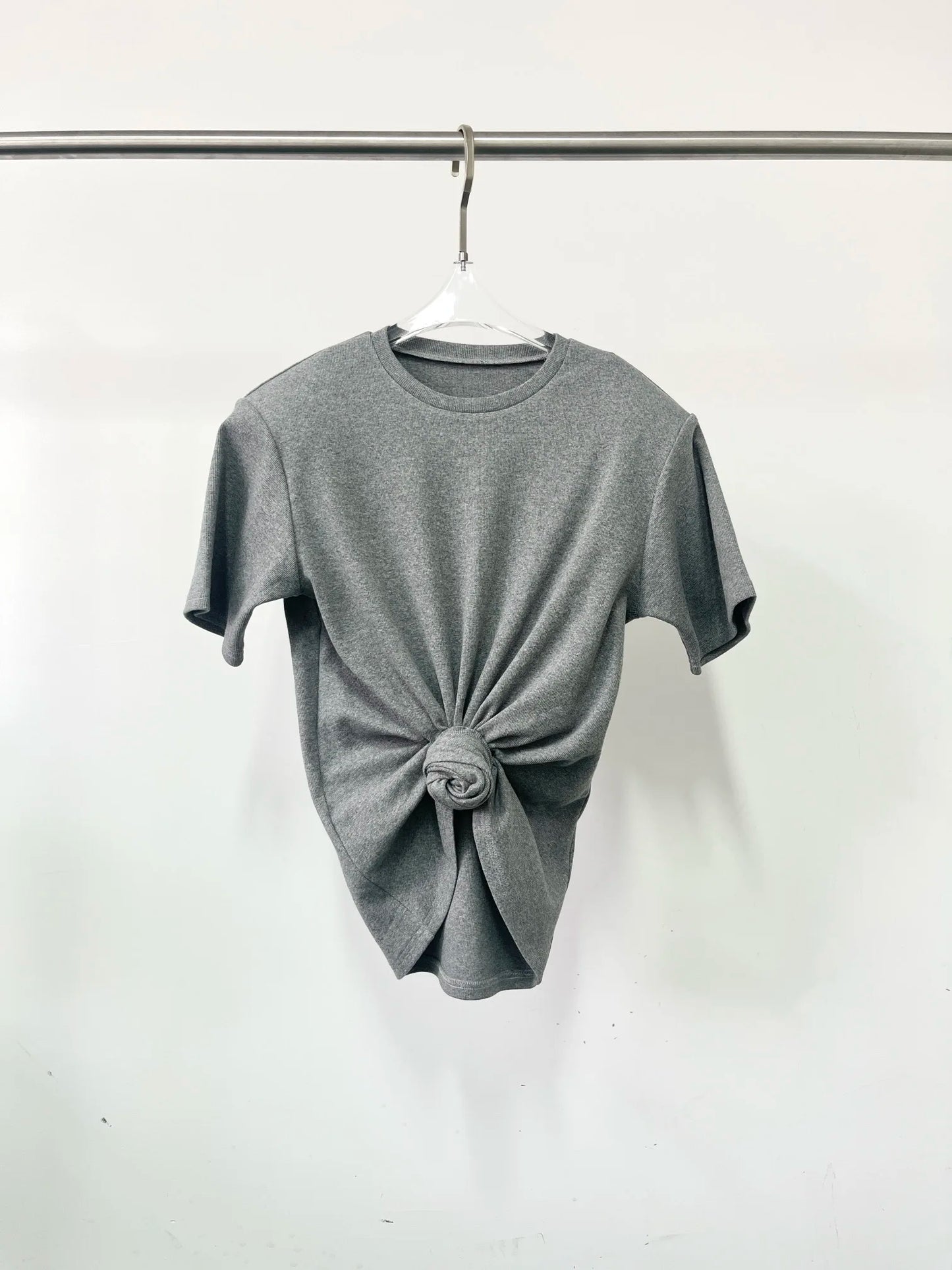 Y2K knotted twist knitted threaded round neck Top women fashionable and versatile navel padded shoulder short-sleeved T-shirt