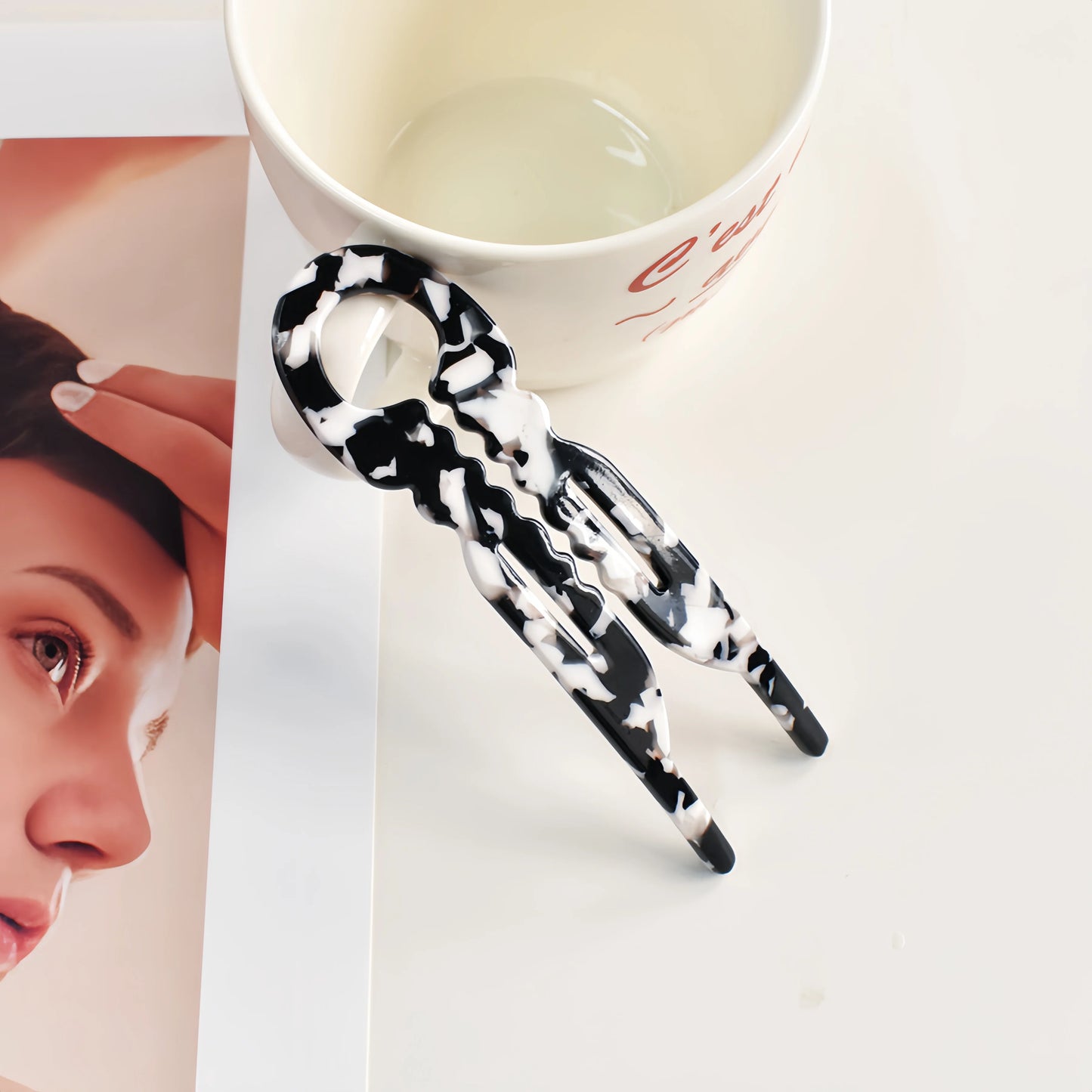 1PC New Model Acrylic Anti-Slip Toothed U-Shaped Hairpin for Updos and Casual Hairstyles - Suitable for Various Hair Volumes