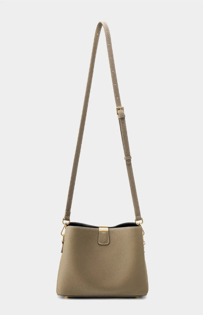100% Genuine Leather Women's Bucket Bag Luxury Designer Versatile Shoulder Bag Women Commuter Crossbody Bags Female Handbag