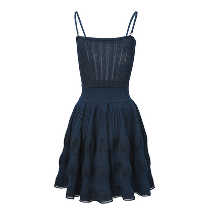 2026 Summer New Women's Breathable Pleated Suspender Dress, High-Quality Fashionable Casual Vacation Fitted A-line Knit Skirt