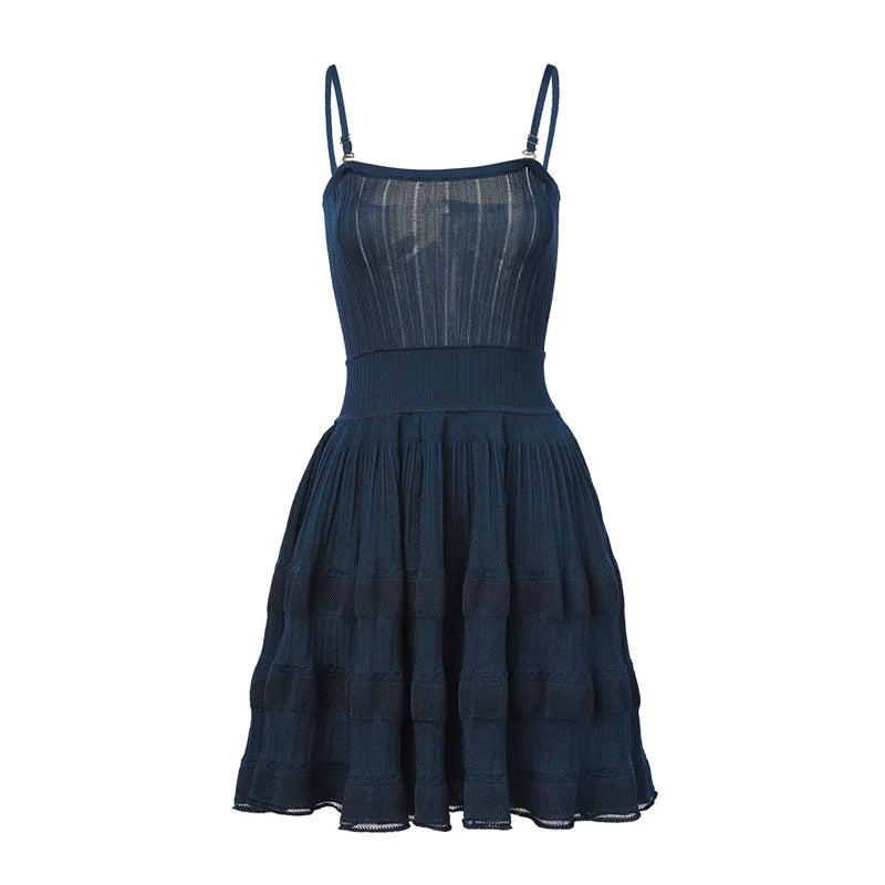 2026 Summer New Women's Breathable Pleated Suspender Dress, High-Quality Fashionable Casual Vacation Fitted A-line Knit Skirt