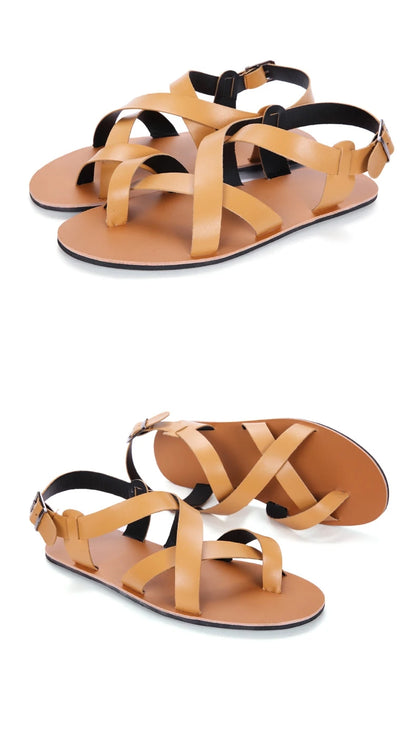 New Summer Men Sandals Leather Vintage Flat Heel Solid Buckle Beach Gladiator Sandals Shoes Breathable Men Flip Flops Sandals