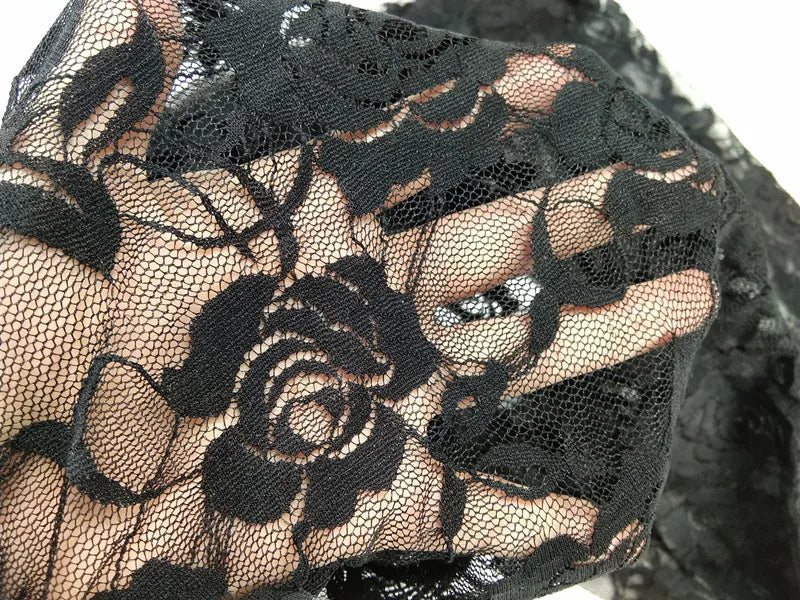 New Retro Sexy Net yarn Lady Rose Lace Elegant Through Leggings Pants Footless Black White Women Summer Skinny Nine Pants