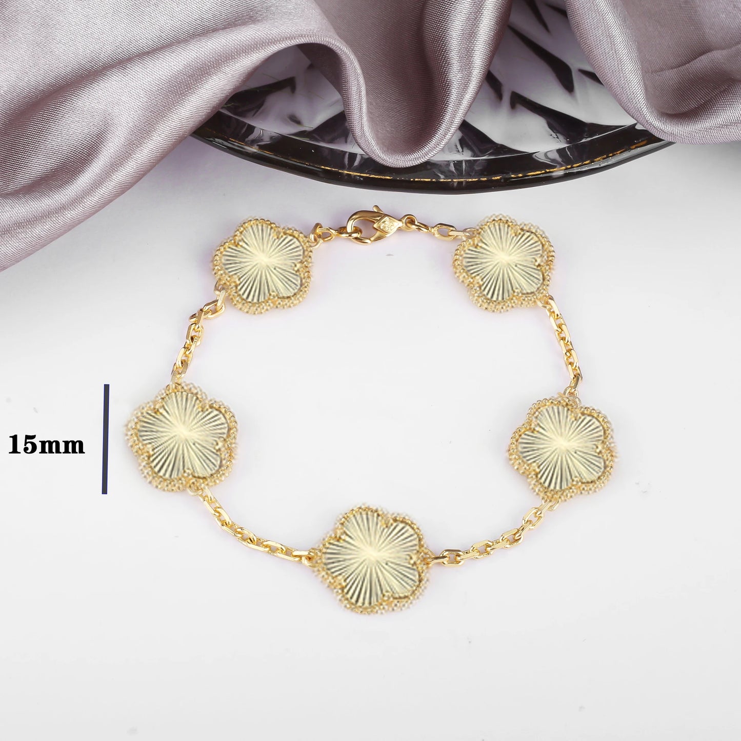 7 colors classic simple five-leaf flower pendant necklace natural stones clover Choker Chain for women party daily wear jewelry