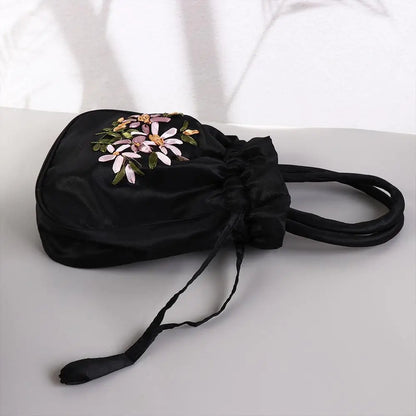 Satin Silk Hanfu Drawstrings Bag Leaf Ethnic Style Embroidery Flower Handbag Cosmetic Makeup Bag Mommy Bag Small Purse Wallet