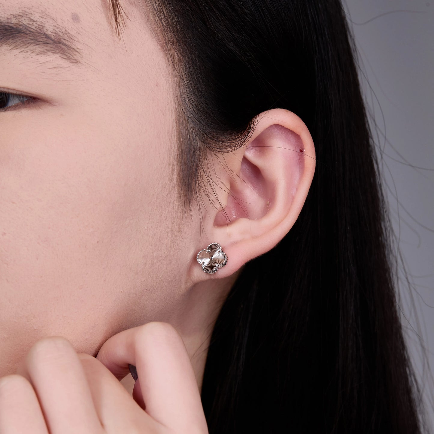 S925 Sterling Silver Ancient Chinese Four Petal Flower Stud Earrings Wholesale Vintage Radial Texture Jewelry For Women