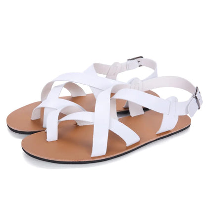 New Summer Men Sandals Leather Vintage Flat Heel Solid Buckle Beach Gladiator Sandals Shoes Breathable Men Flip Flops Sandals
