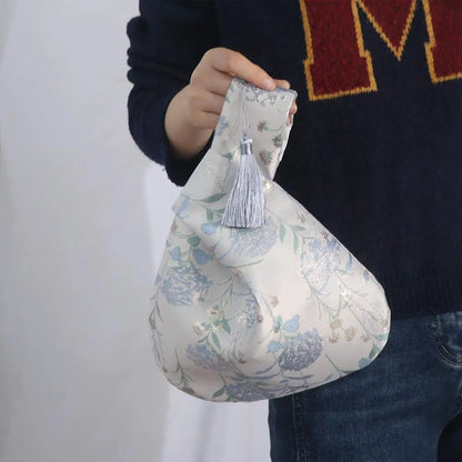 Bags Lunch Bag Temperament Cosmetic Bag New Chinese Style Handbag Cheongsam Accessories Tassel Knot Wrist Bag Small Item Pouch